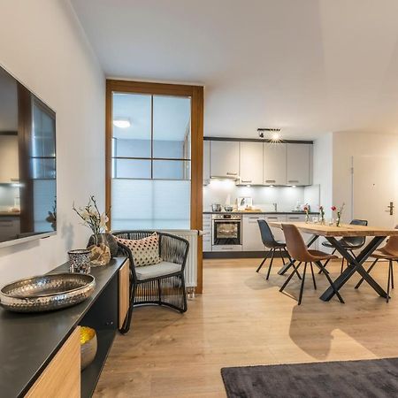 Rh-Appartements 15 Minuten Von Basel Im Dorf Ruehrberg Grenzach-Wyhlen Esterno foto